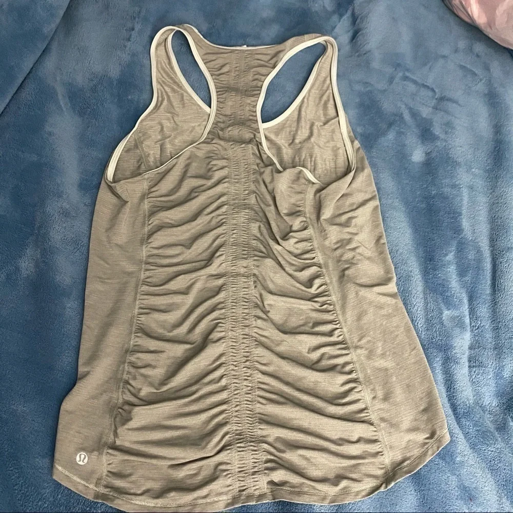 lululemon runner up racerback - Picture 6 of 8